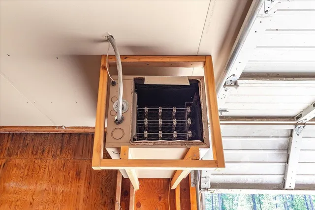 $585,000 | 7621 East Hamilton Road, Chattaroy, WA 99003