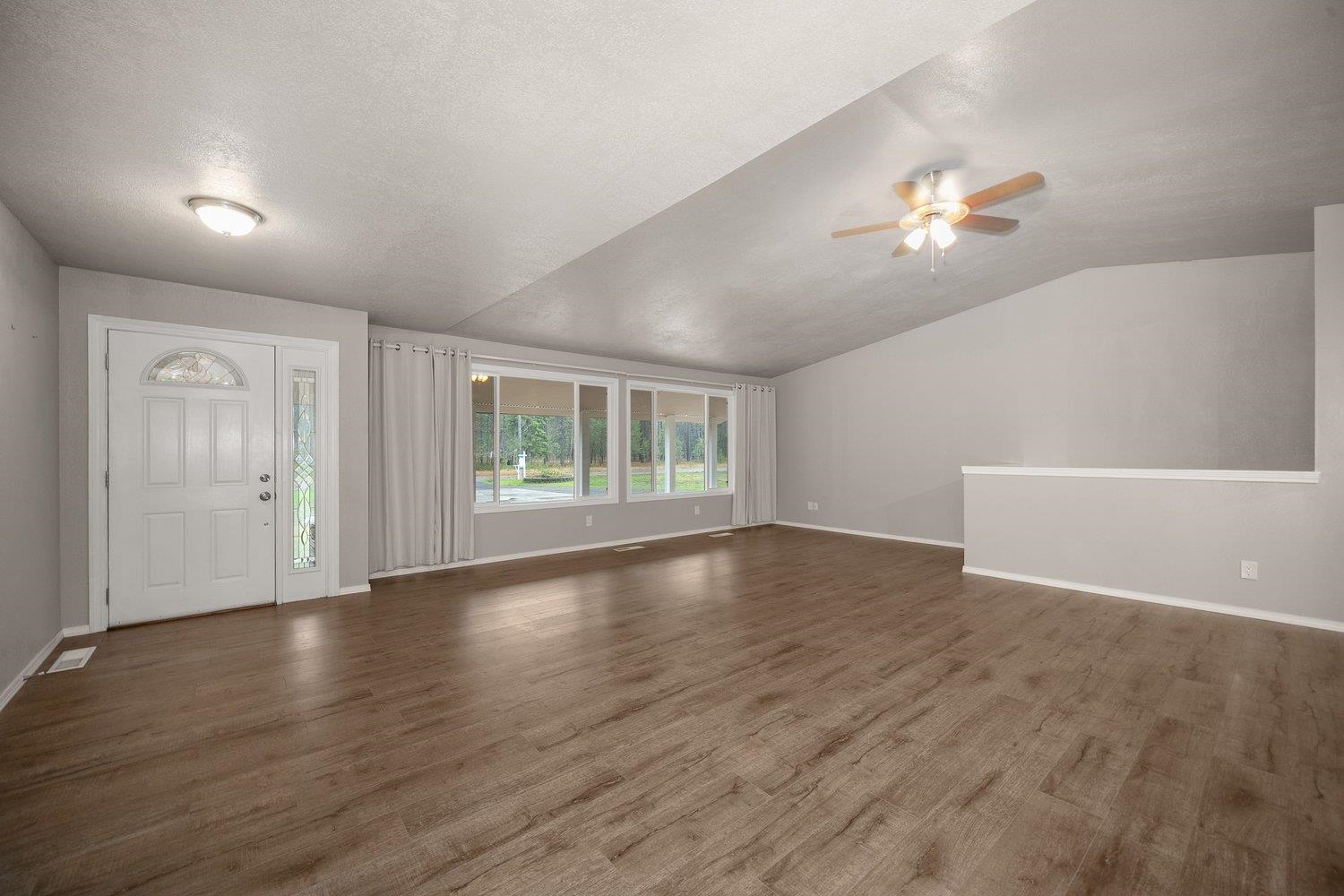 7621 East Hamilton Road Chattaroy, WA 99003 - Photo 5 of 50