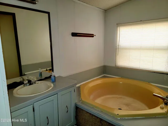 $224,900 | 2476 Ash Little River Road Northwest, Ash, NC 28420