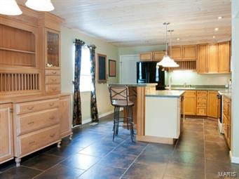 459 Talbert Court Ballwin, MO 63021 - Photo 2 of 19 Gallery Image 2