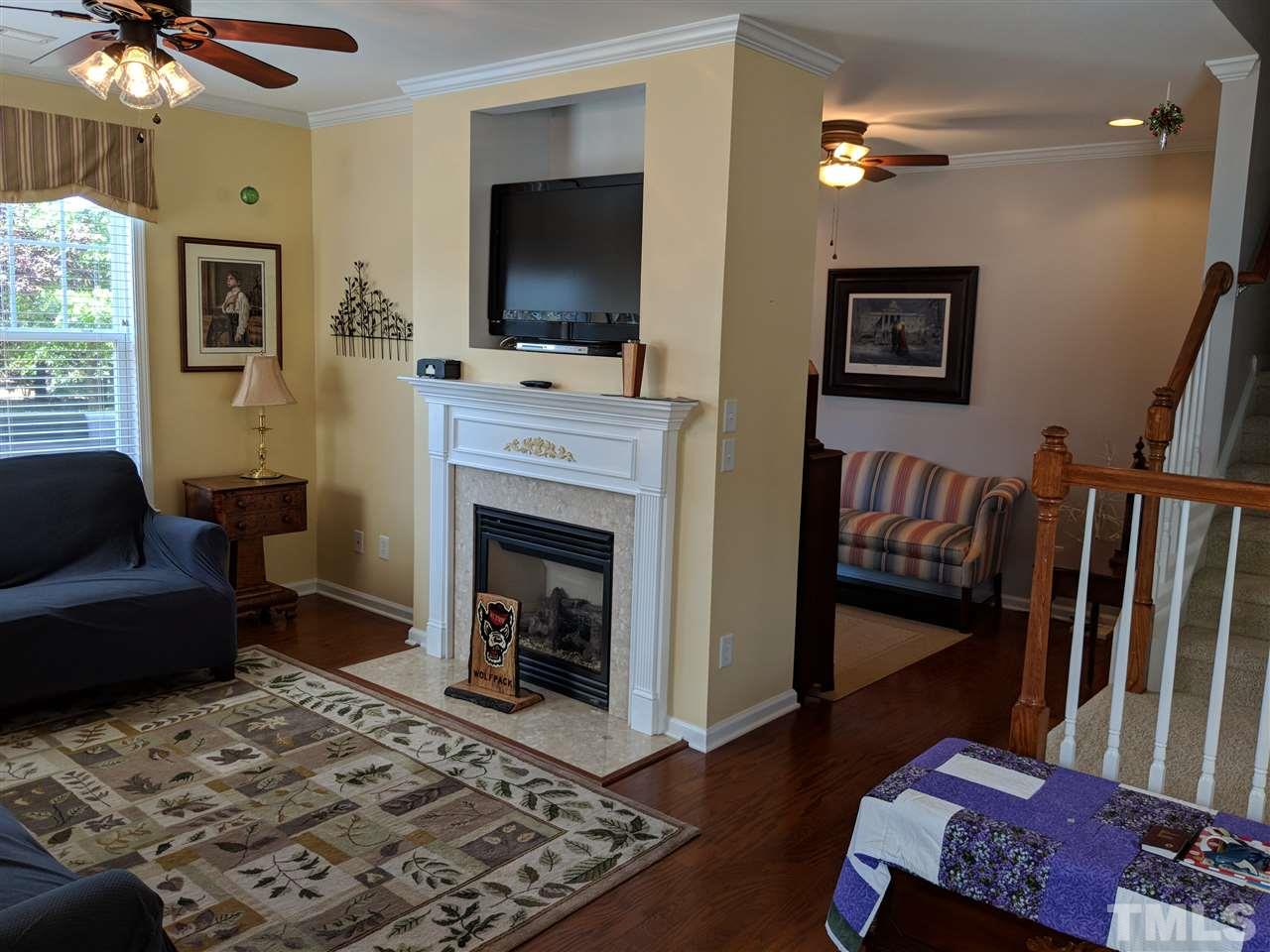 5911 Chivalry Court Raleigh, NC 27612 - Photo 4 of 24 Gallery Image 4