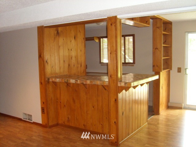 5526 South Langston Road Seattle, WA 98178 - Photo 10 of 22 Gallery Image 10