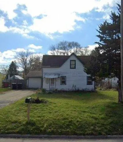 $80,000 | 2032 Portland Avenue, Beloit, WI 53511