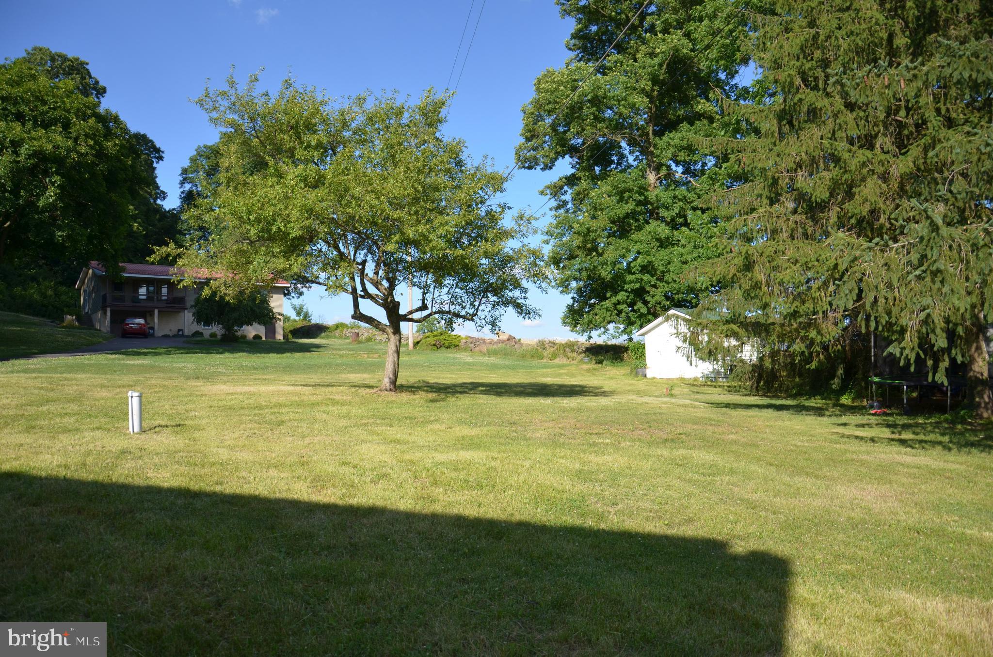 28 Seidel Road Reading, PA 19606 - Photo 9 of 24 View of the backyard