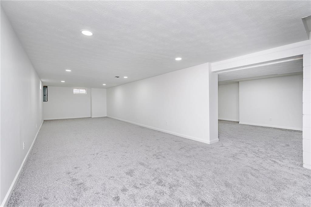 5301 Radnor Road Indianapolis, IN 46226 - Photo 20 of 25 Gallery Image 20