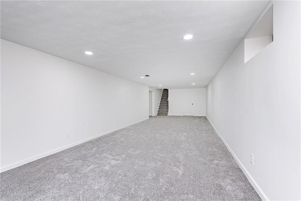 5301 Radnor Road Indianapolis, IN 46226 - Photo 21 of 25 Gallery Image 21