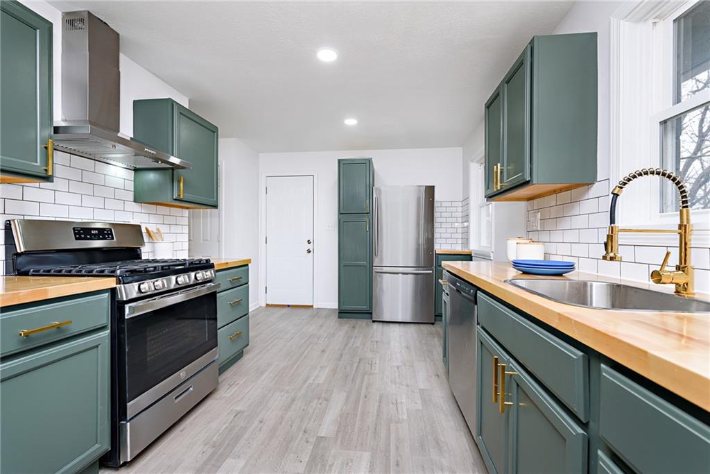 5301 Radnor Road Indianapolis, IN 46226 - Photo 9 of 25 Gallery Image 9