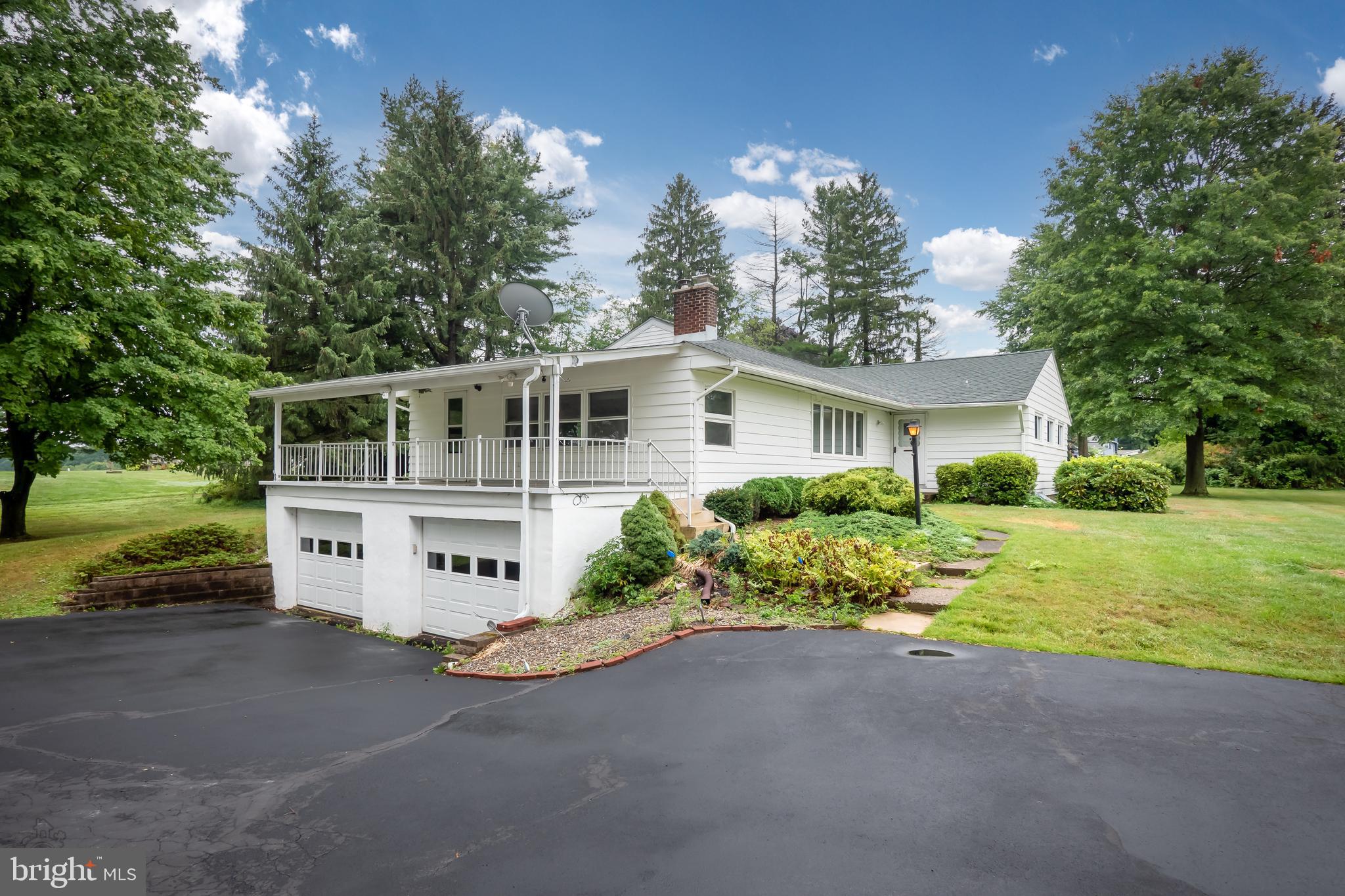 2245 Grant Road Quakertown, PA 18951 - Photo 6 of 33 2 Car Garage
