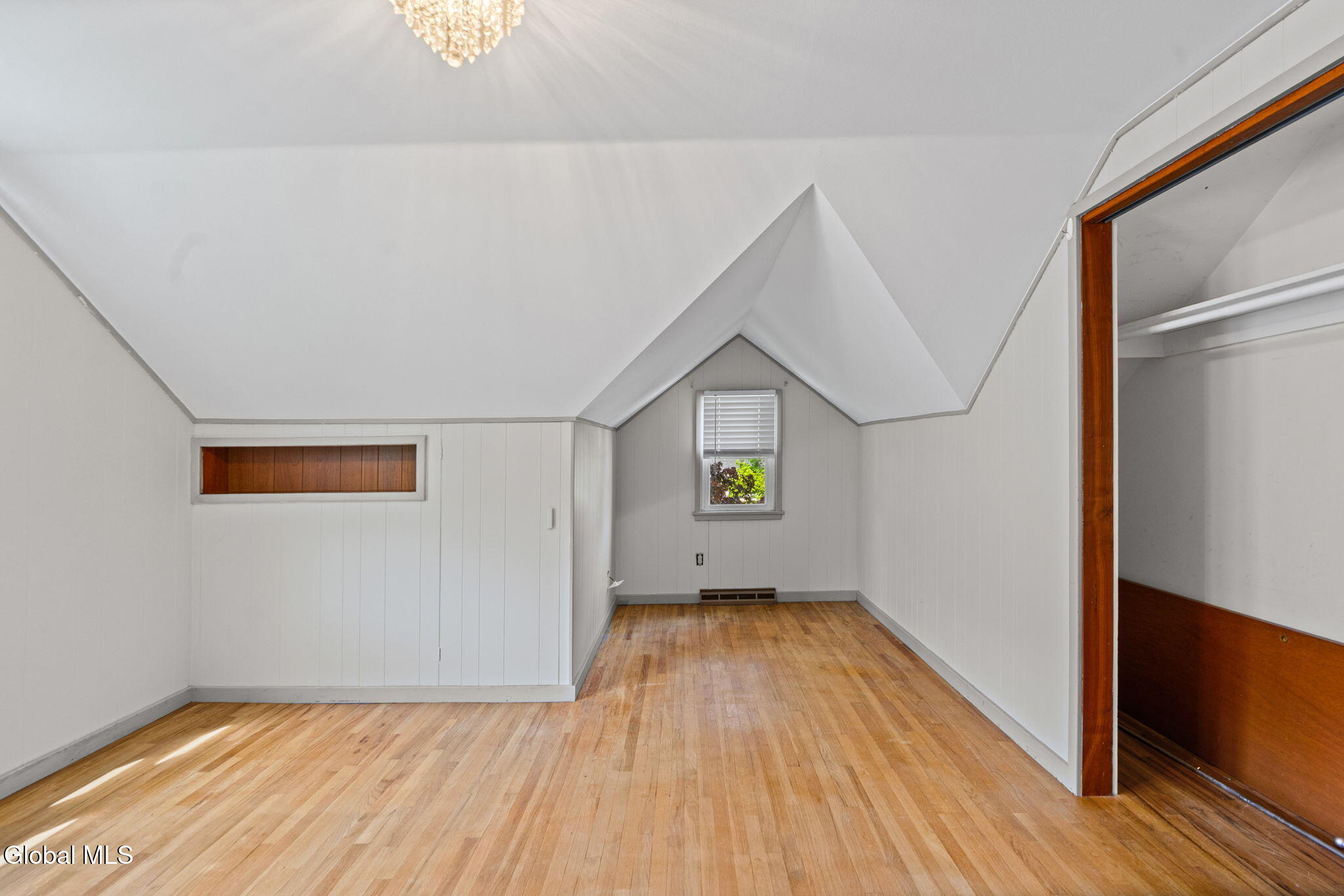1246 Sumner Avenue Schenectady, NY 12309 - Photo 26 of 37 16-web-or-mls-1246-sumner-ave