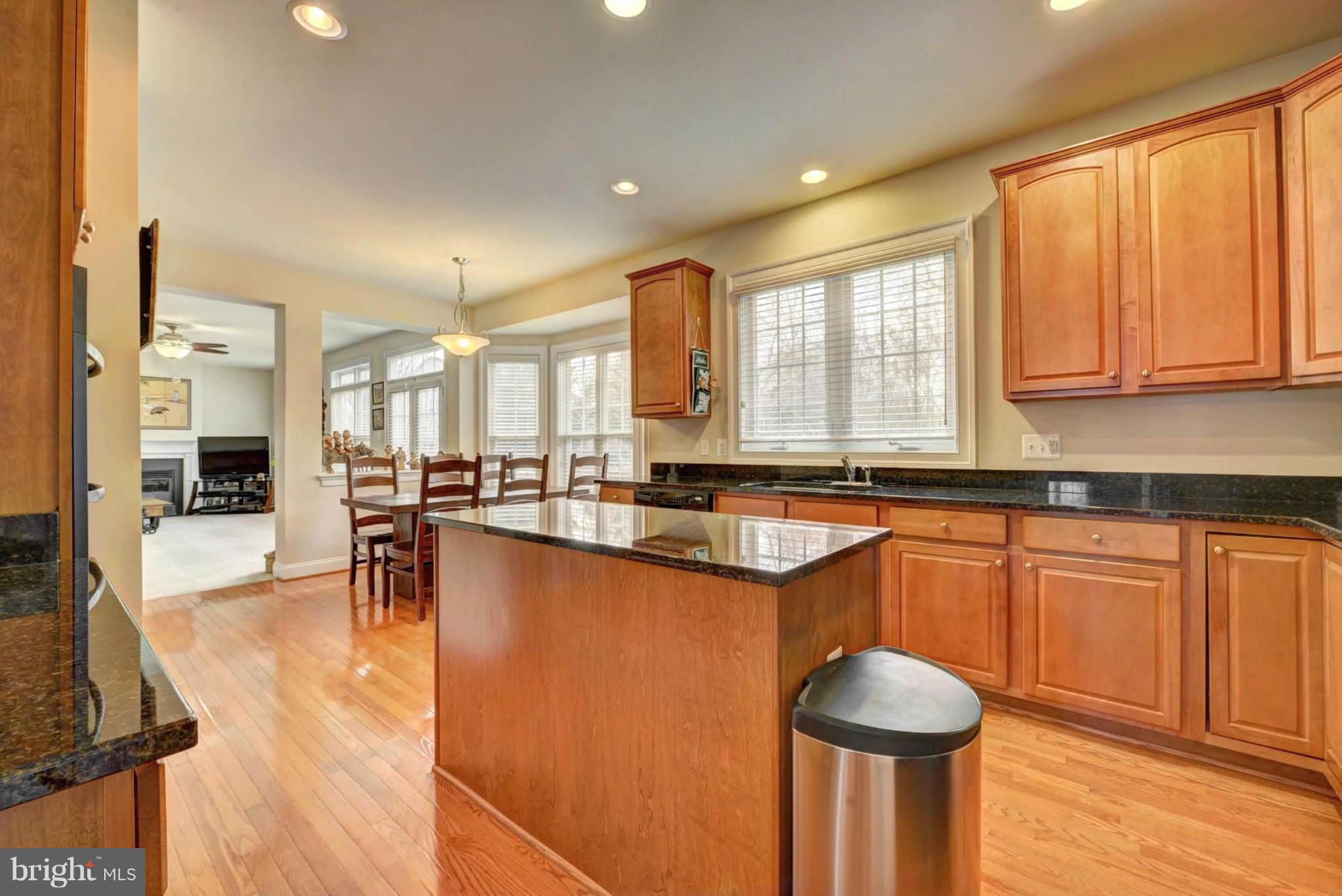 8563 Mazzello Place Springfield, VA 22153 - Photo 3 of 30 Kitchen