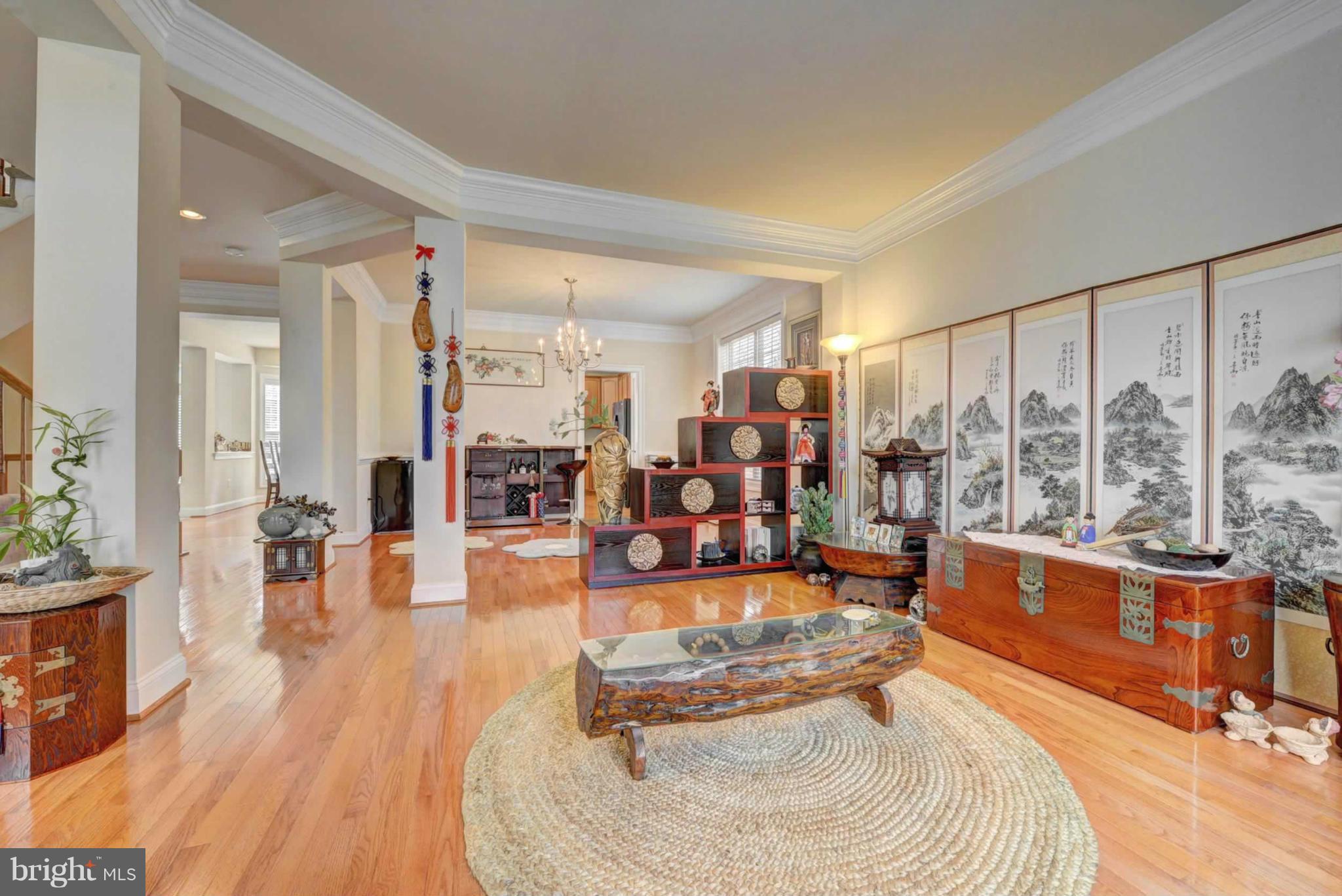 8563 Mazzello Place Springfield, VA 22153 - Photo 22 of 30 Living Room
