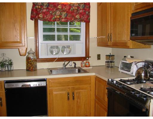 79 Ridge Street Millis, MA 02054 - Photo 6 of 17 Gallery Image 6