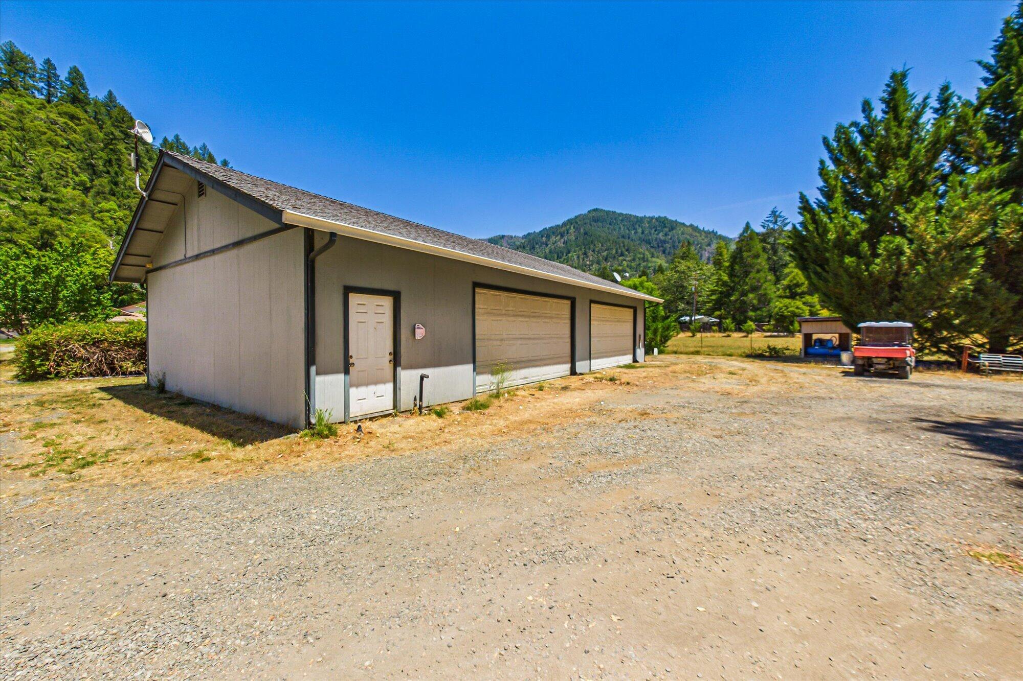 320 Patterson Road Willow Creek, CA 95573 - Photo 37 of 57