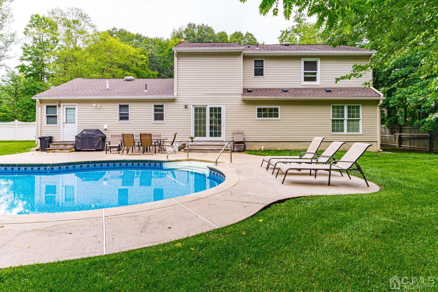 81 Bennett Road Old Bridge, NJ 07747 - Photo 22 of 28 Gallery Image 22