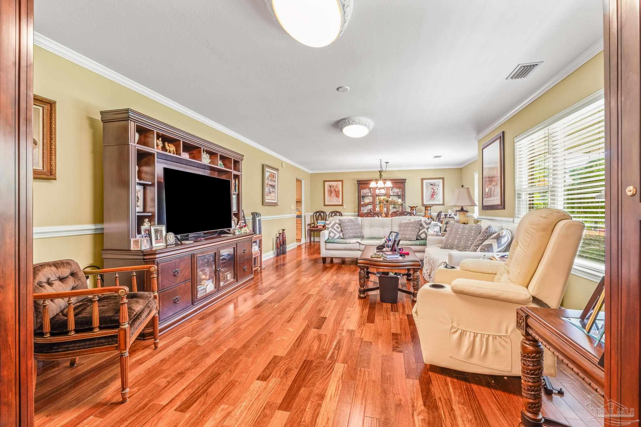 5217 Emerald Drive Pace, FL 32571 - Photo 8 of 50 Gallery Image 8