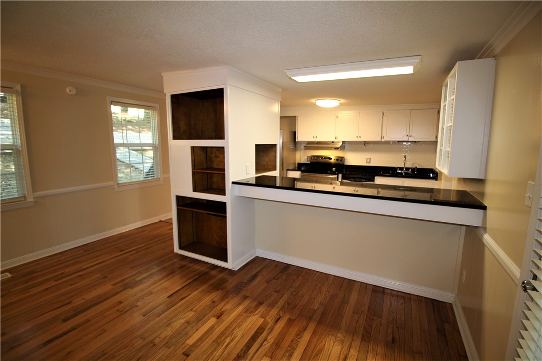 5026 Patterson Road Anderson, SC 29625 - Photo 7 of 29 Built-ins for TV and A/V equipment