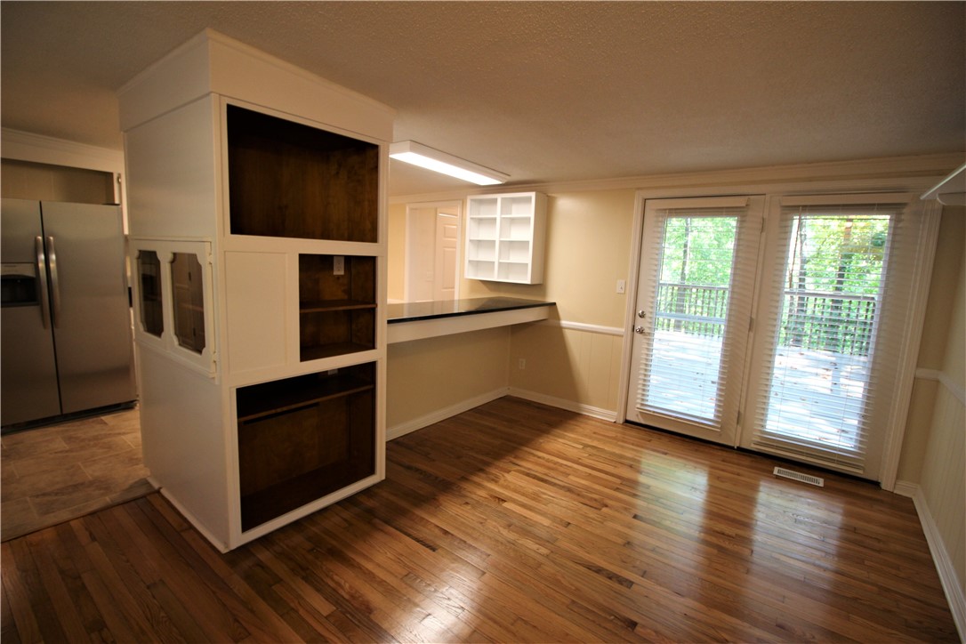 5026 Patterson Road Anderson, SC 29625 - Photo 8 of 29 Gallery Image 8