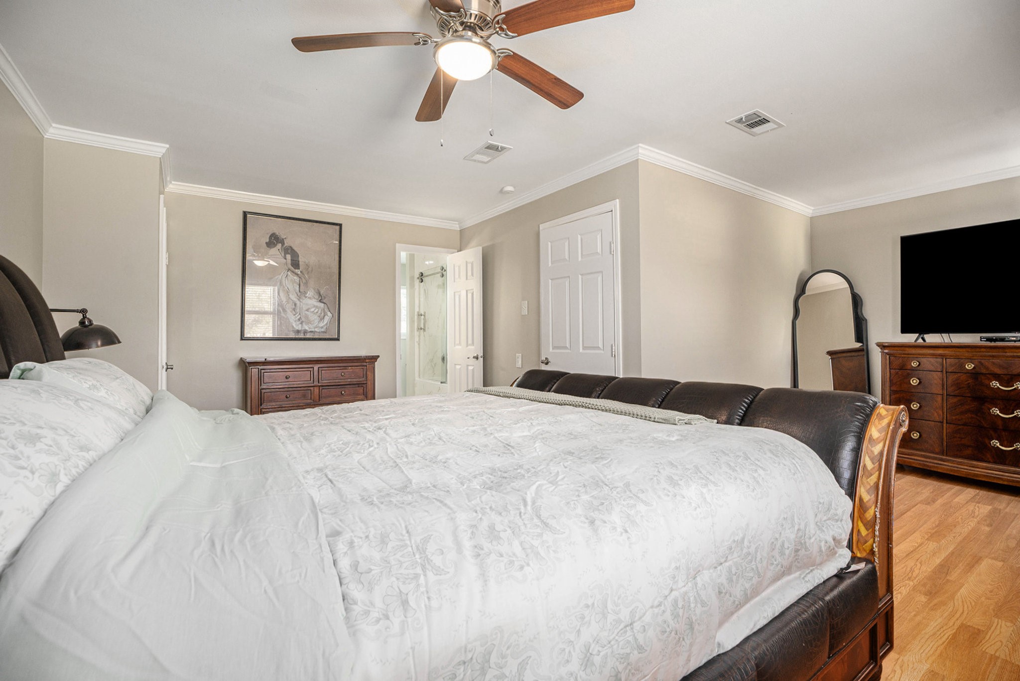 12421 Roy Road, Unit CR105 Pearland, TX 77581 - Photo 18 of 47 Primary Bedroom