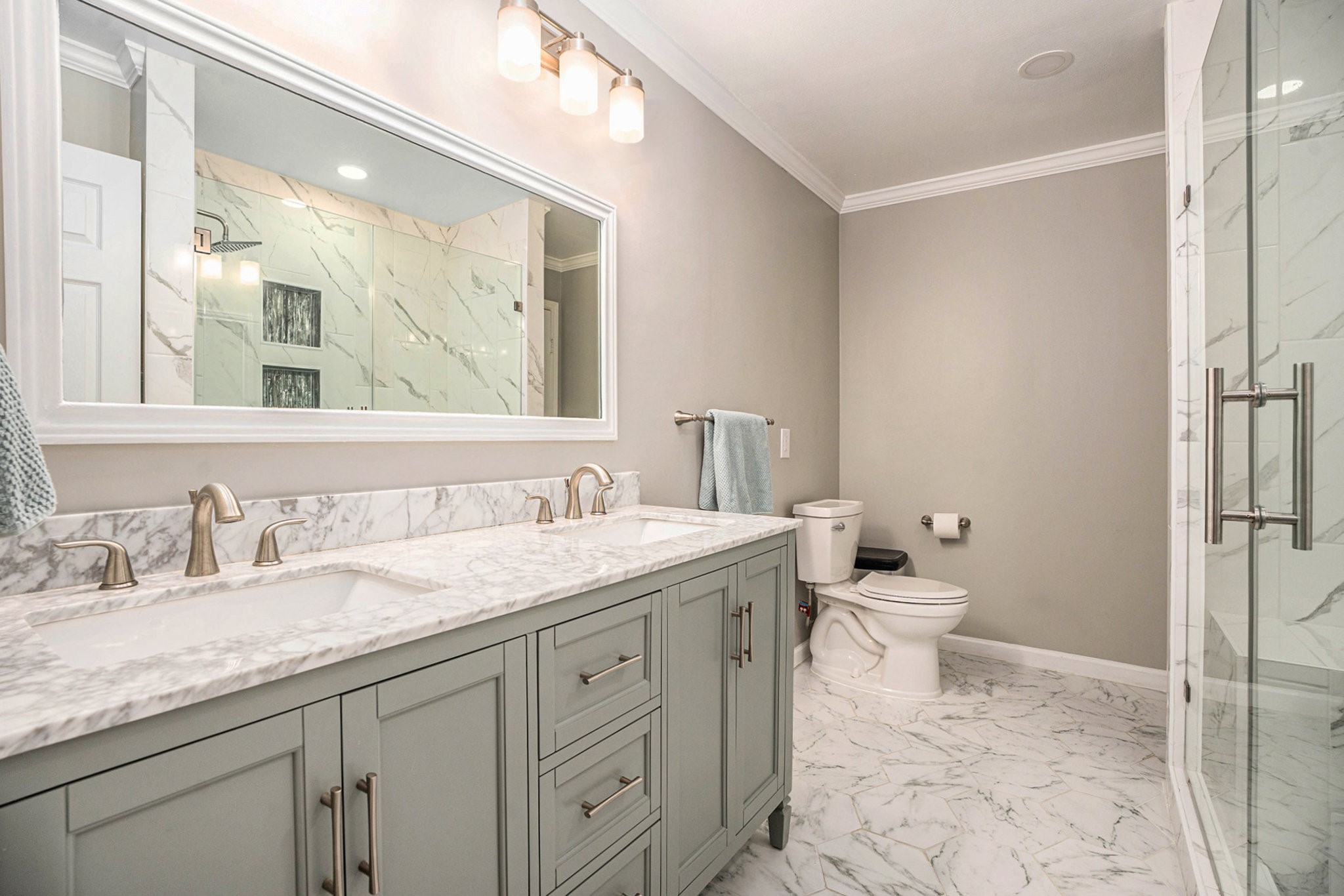 12421 Roy Road, Unit CR105 Pearland, TX 77581 - Photo 26 of 47 Full Bath 2