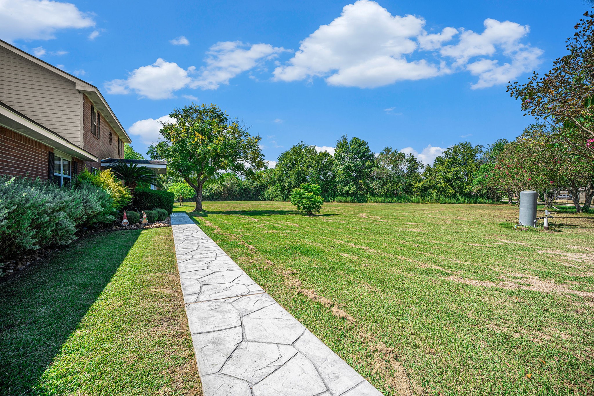 12421 Roy Road, Unit CR105 Pearland, TX 77581 - Photo 31 of 47