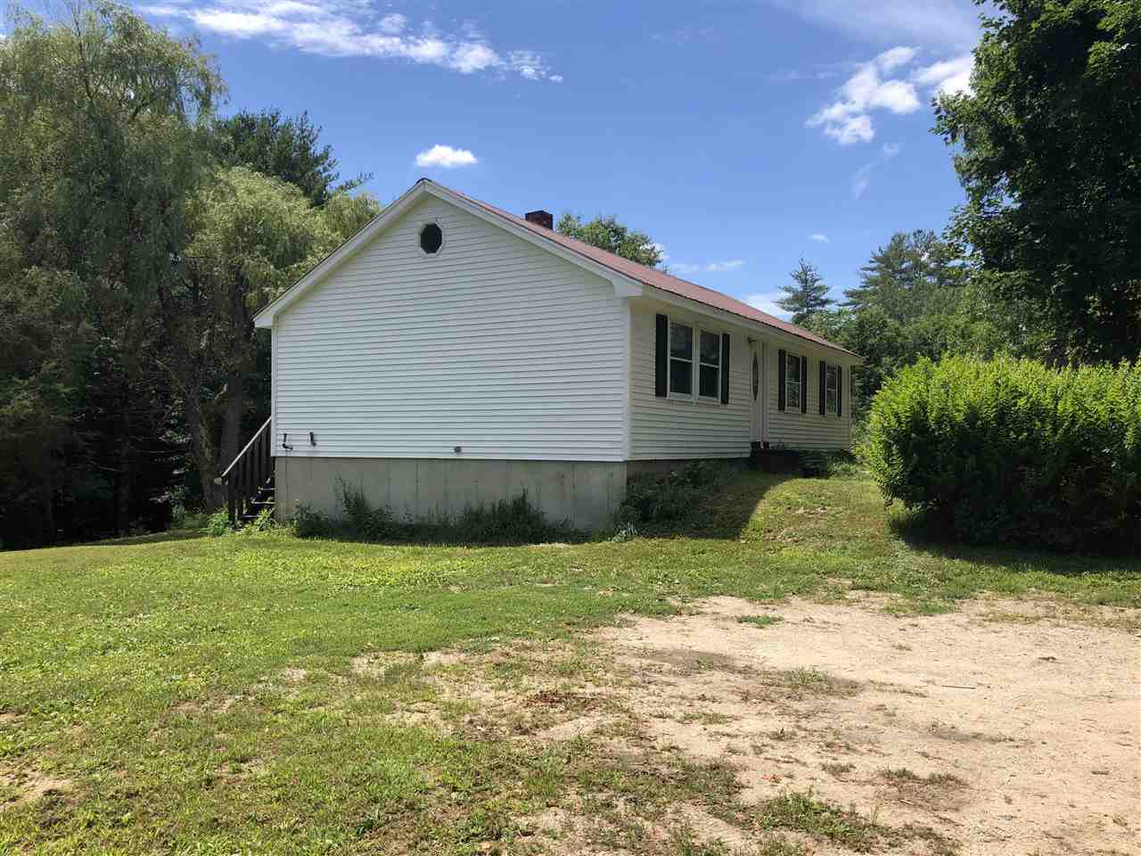 1647 Dover Road Epsom, NH 03234 - Photo 33 of 36
