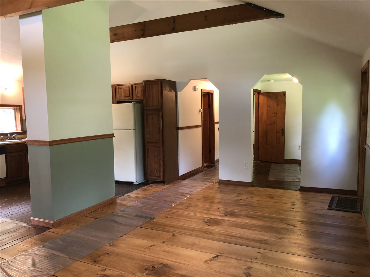 1647 Dover Road Epsom, NH 03234 - Photo 6 of 36