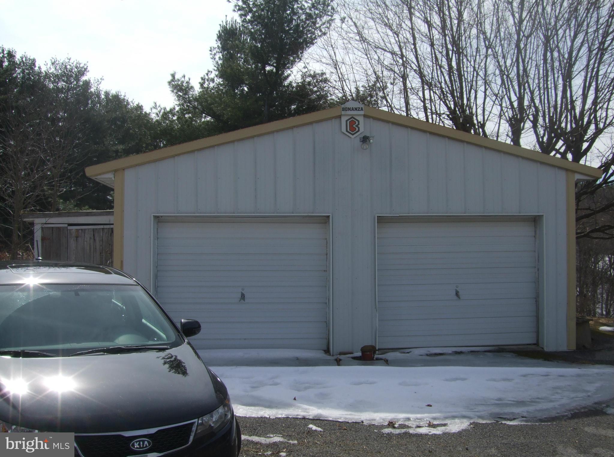 440 Warfieldsburg Road Westminster, MD 21157 - Photo 26 of 26 Garage