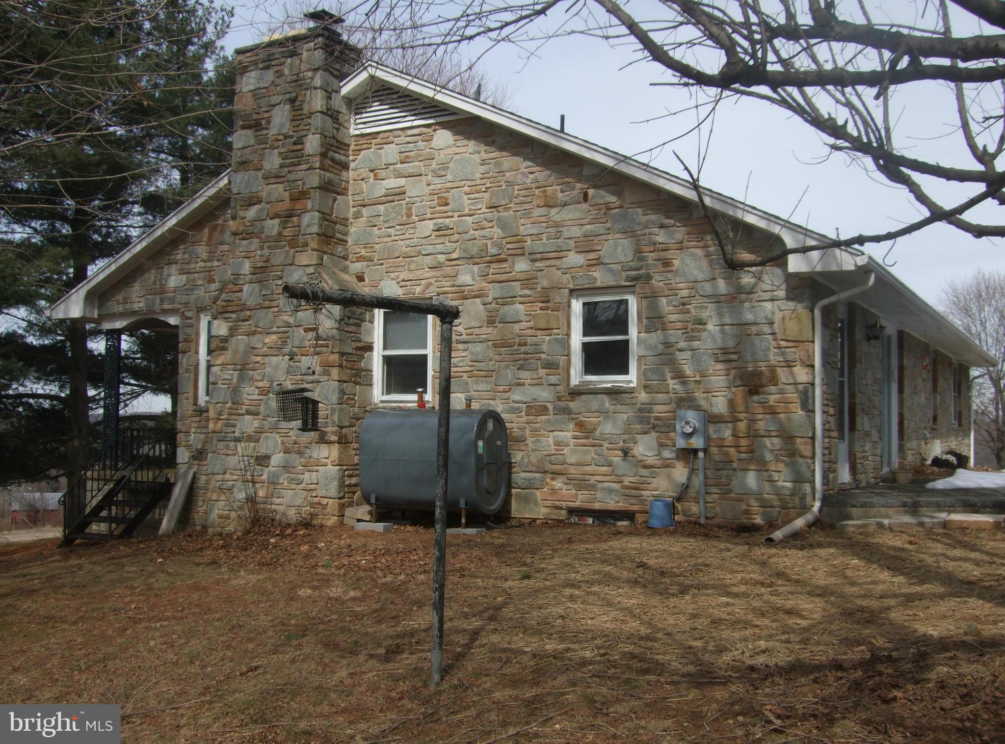 440 Warfieldsburg Road Westminster, MD 21157 - Photo 5 of 26 Exterior (General)