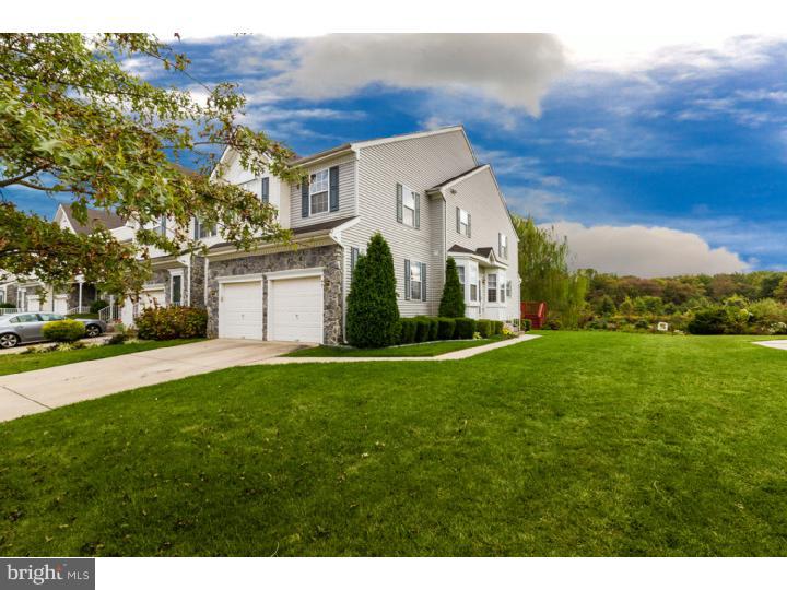 47 Chapel Hill Road Mount Laurel, NJ 08054 - Photo 1 of 25