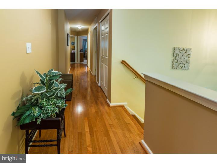 47 Chapel Hill Road Mount Laurel, NJ 08054 - Photo 11 of 25