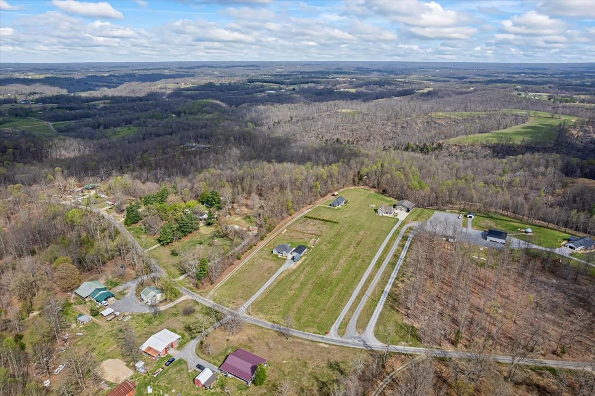 1689 Taurus Farm Road Lafayette, TN 37083 - Photo 39 of 41
