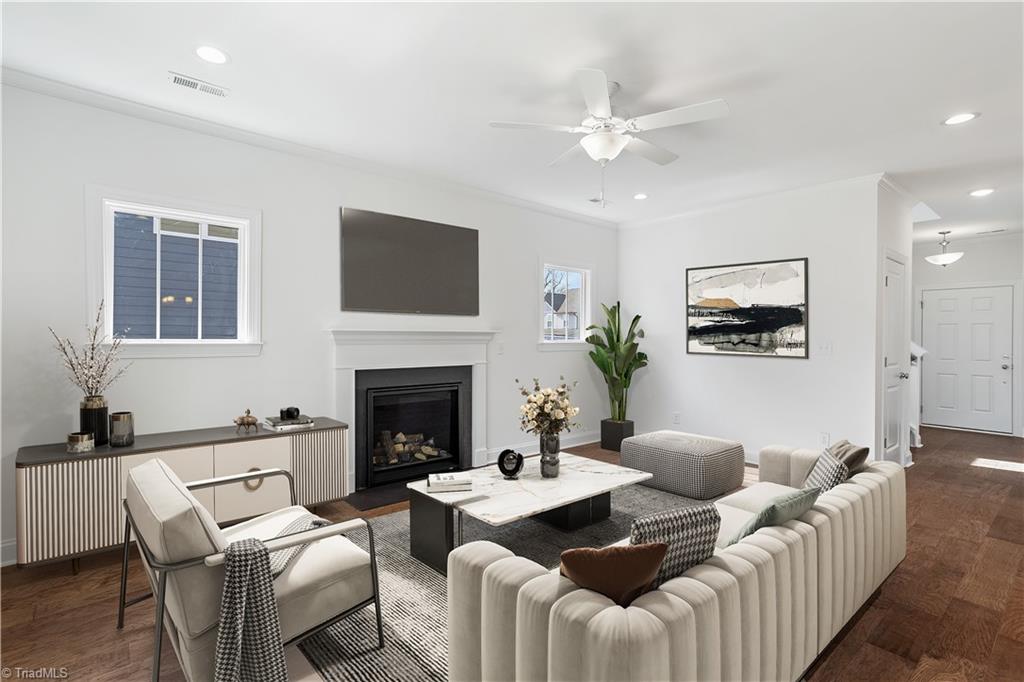 1675 Ashmead Lane Clemmons, NC 27012 - Photo 11 of 47 Virtual staging to highlight creative options with layout and design