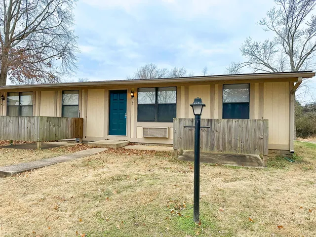 $945 | 2421 Madison Street, Unit 41, Clarksville, TN 37043
