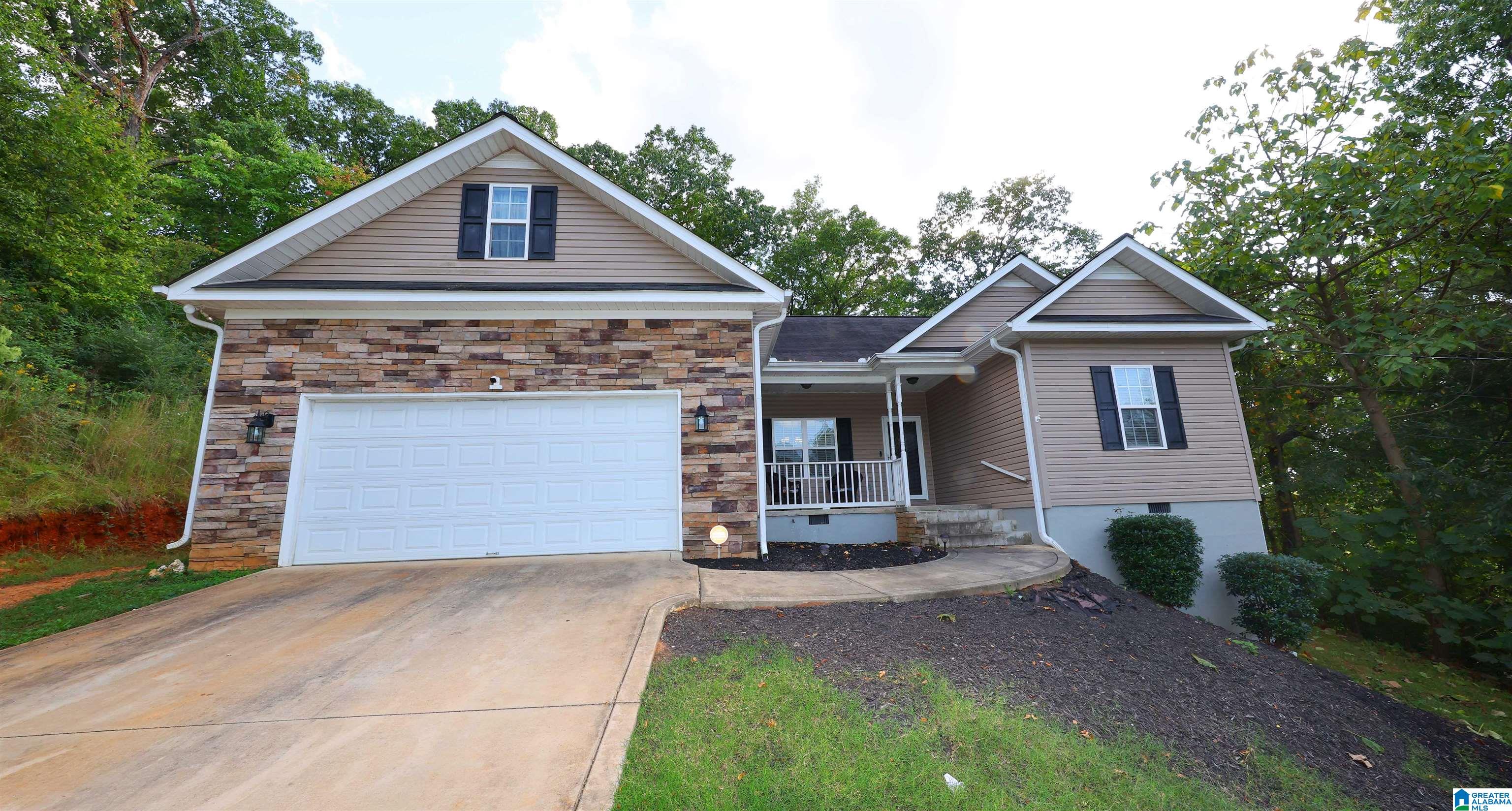 5004 Harrison Street Anniston, AL 36201 - Photo 1 of 32