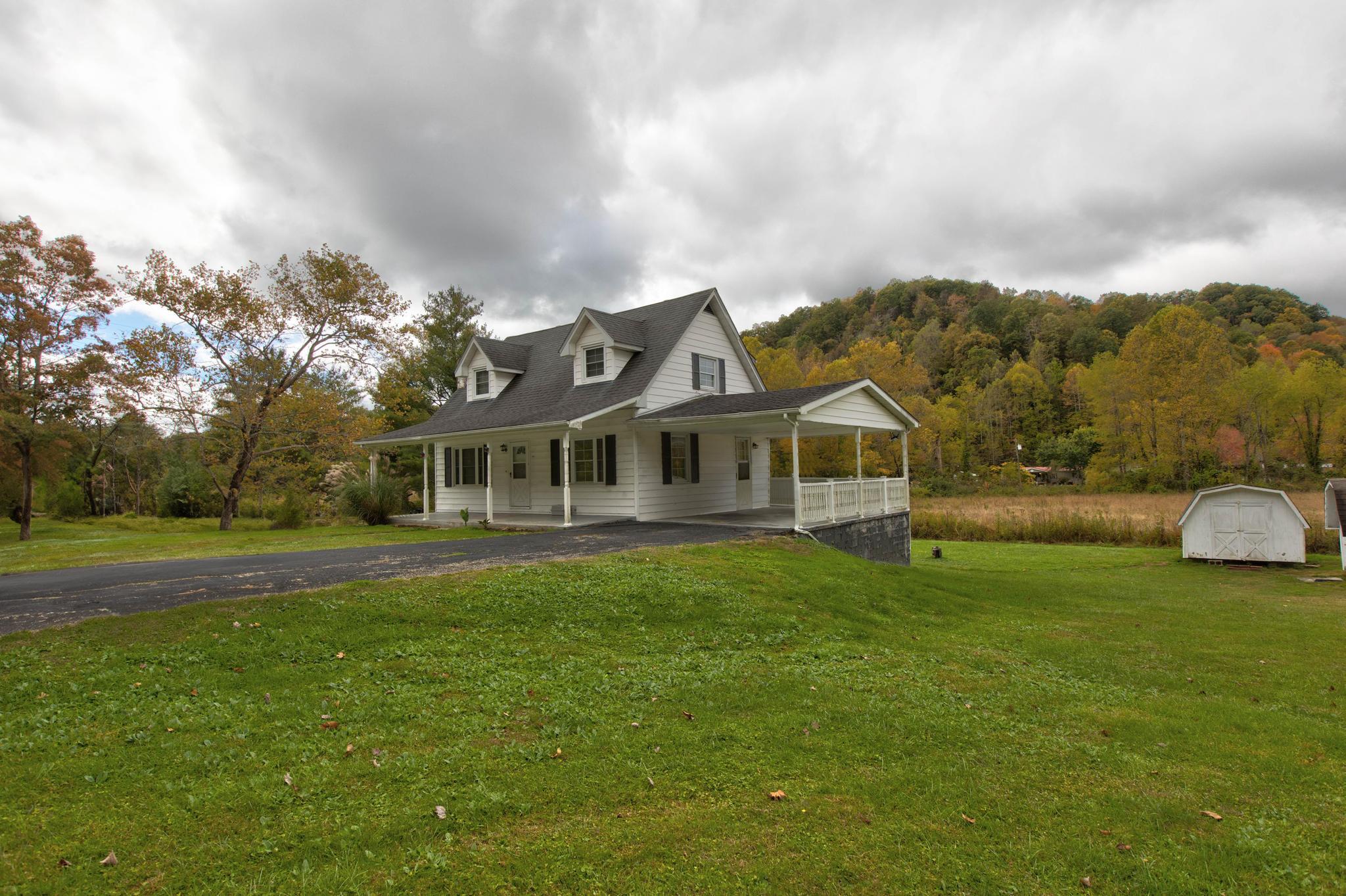 11965 Cranston Road Morehead, KY 40351 - Photo 3 of 28 PWM22463_4_5