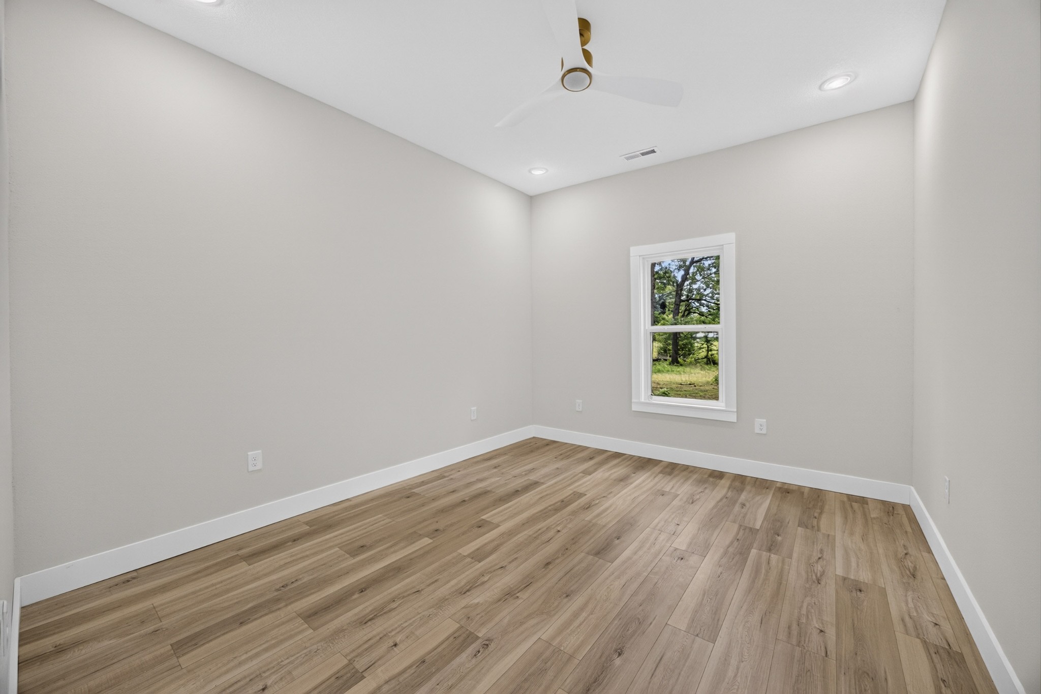 909 Hawkins Crawford Road Cookeville, TN 38501 - Photo 15 of 25