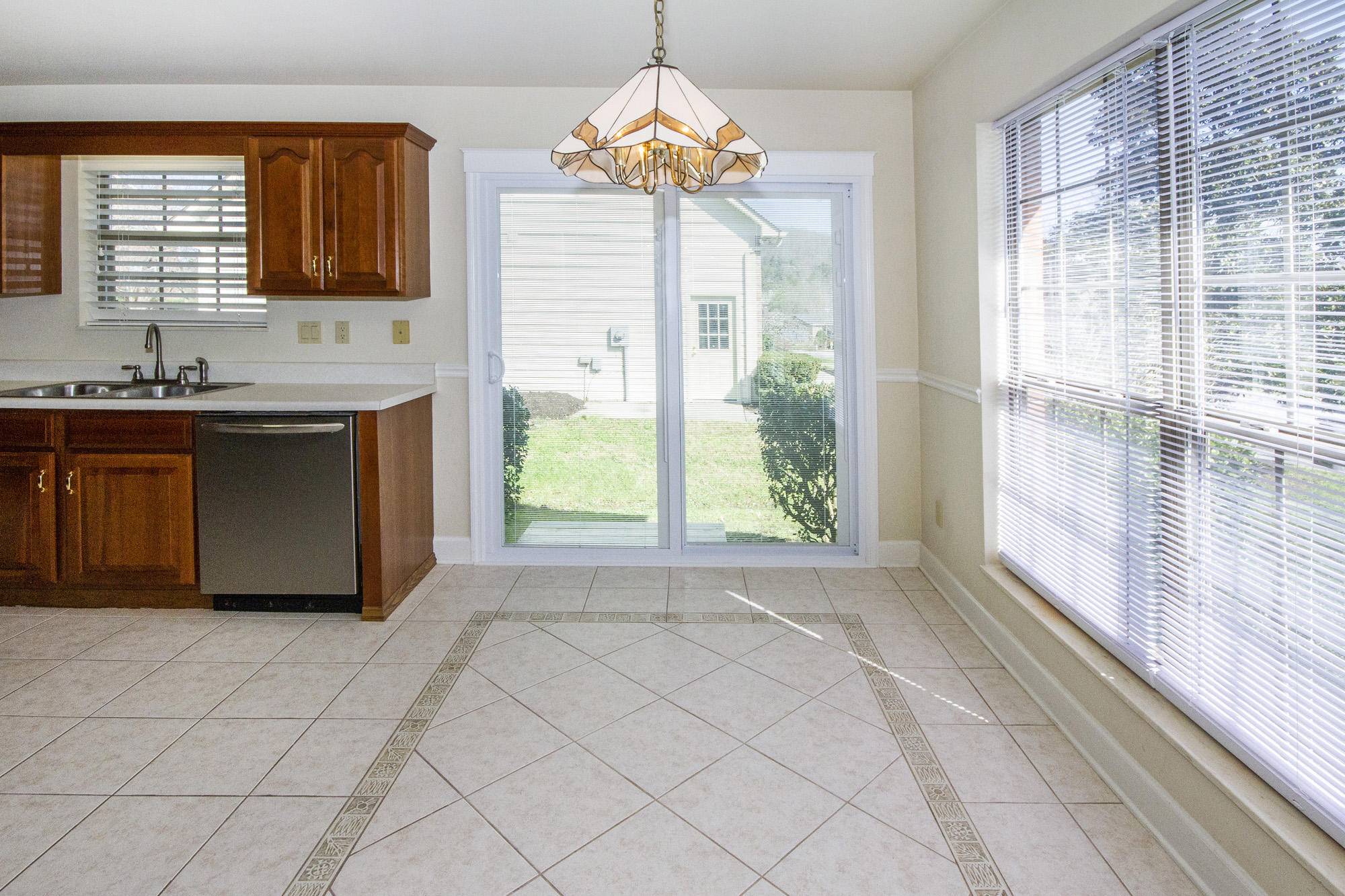 109 Capital Circle Oak Ridge, TN 37830 - Photo 12 of 25 IMG_0080