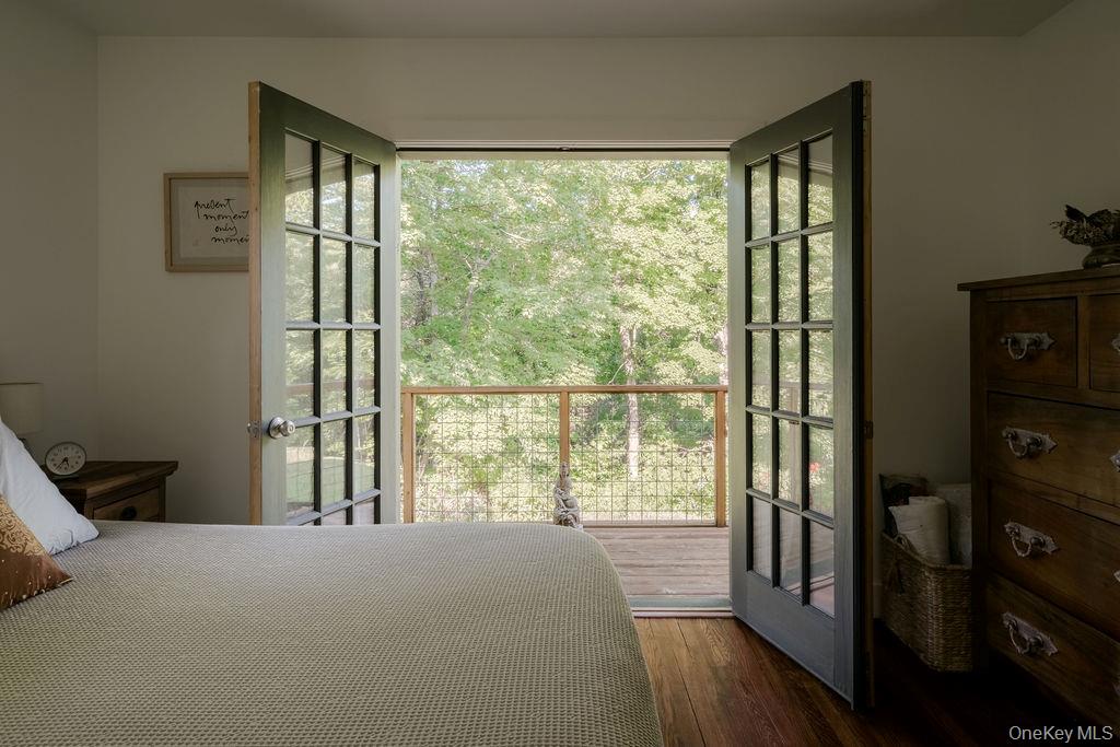 82 Near Road Red Hook, NY 12571 - Photo 8 of 28