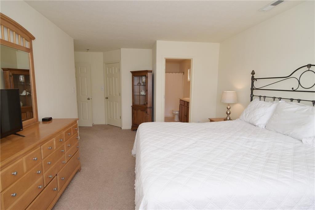 4296 Raintree Road Indianapolis, IN 46234 - Photo 13 of 24