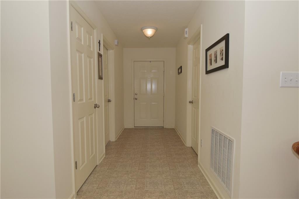 4296 Raintree Road Indianapolis, IN 46234 - Photo 3 of 24