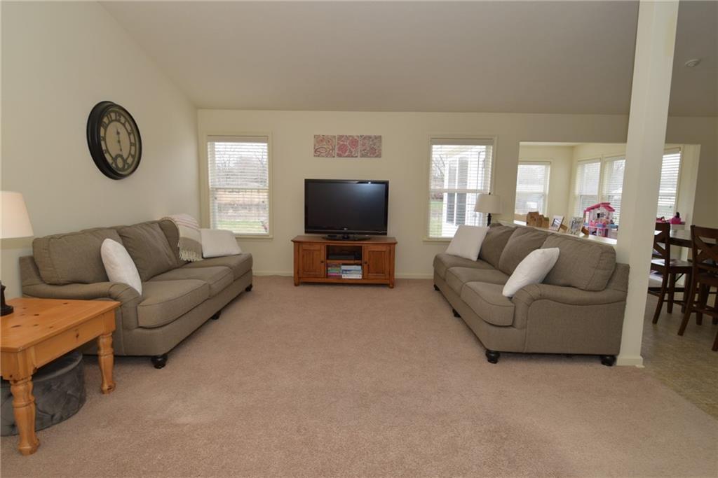 4296 Raintree Road Indianapolis, IN 46234 - Photo 10 of 24