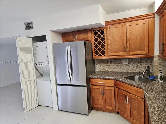 $530,000 | 10142 Southwest 77th Court, Unit 10142, Miami, FL 33156