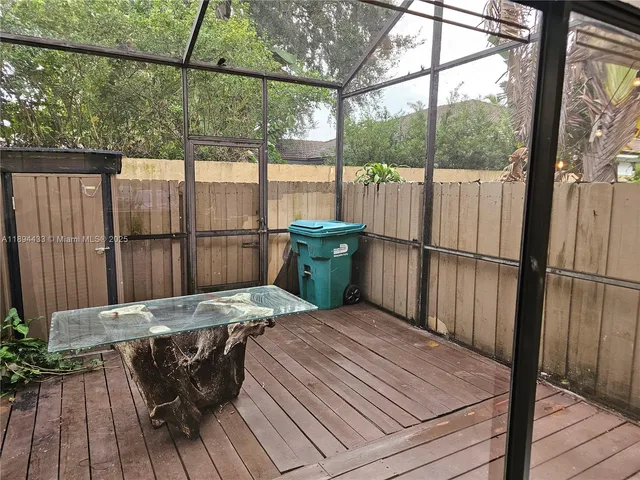 $530,000 | 10142 Southwest 77th Court, Unit 10142, Miami, FL 33156