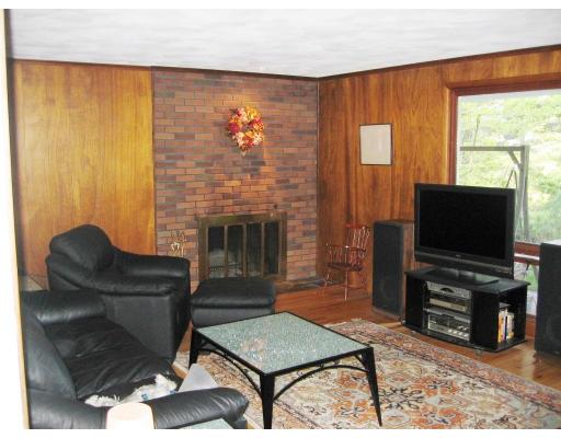 37 Rustic Drive Worcester, MA 01609 - Photo 17 of 30 Gallery Image 17