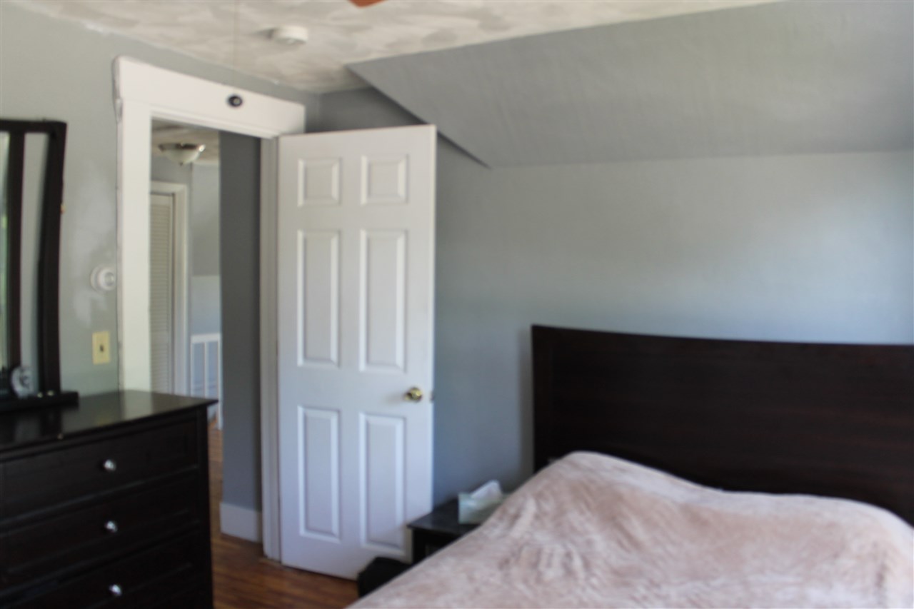 1784 Candia Road Manchester, NH 03109 - Photo 16 of 30