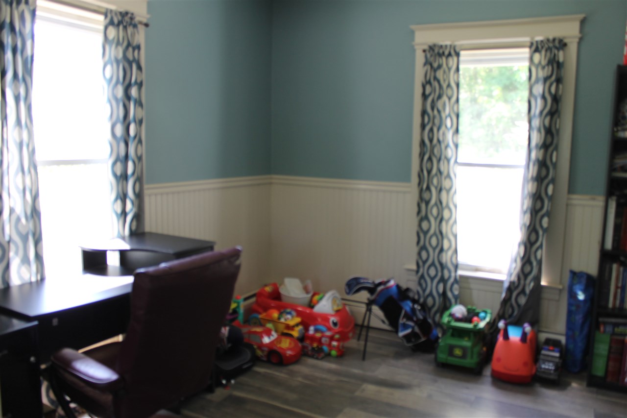 1784 Candia Road Manchester, NH 03109 - Photo 8 of 30