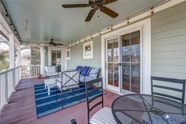 $985,000 | 9581 Patrick Henry Highway, Roseland, VA 22967