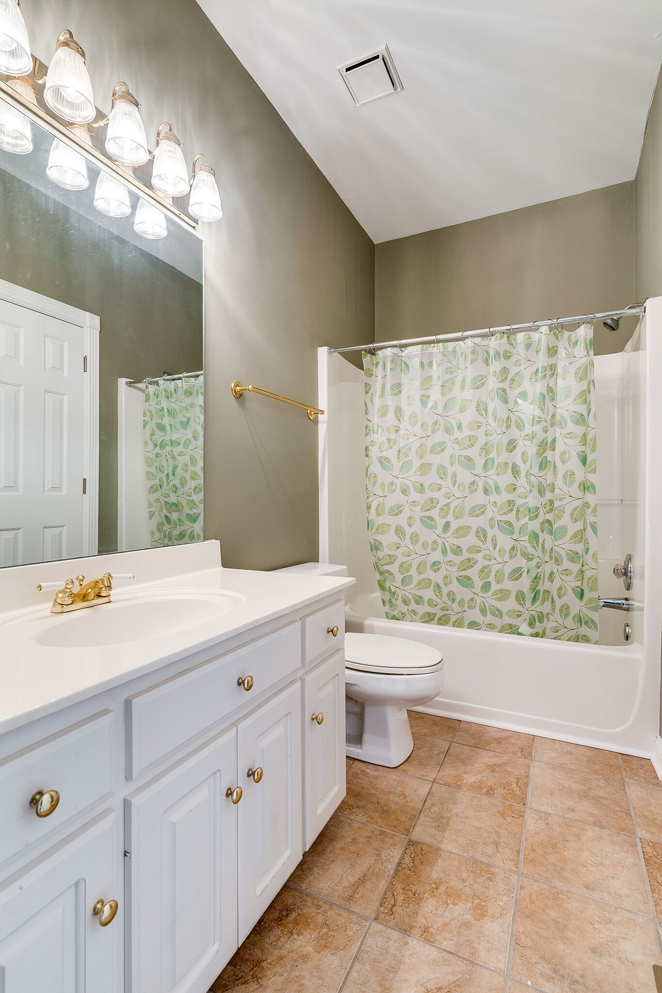 1005 Bradley Road Gallatin, TN 37066 - Photo 23 of 40 Gallery Image 23