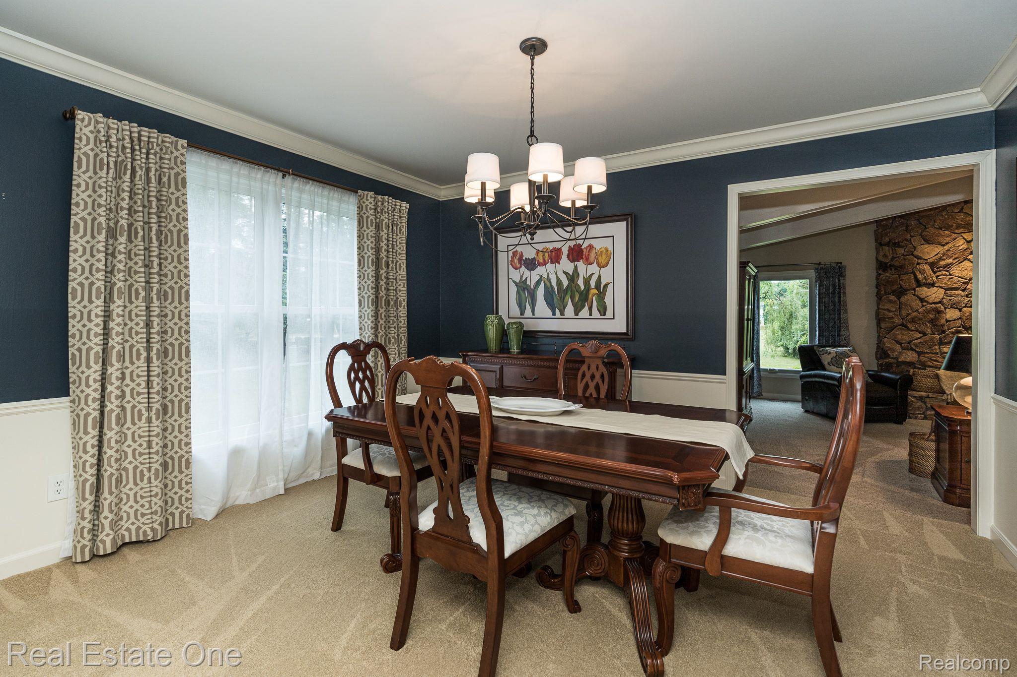 3307 Salem Court Rochester, MI 48306 - Photo 8 of 36 Gallery Image 8