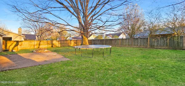 $247,500 | 631 Woodsmoke Drive, Southaven, MS 38671